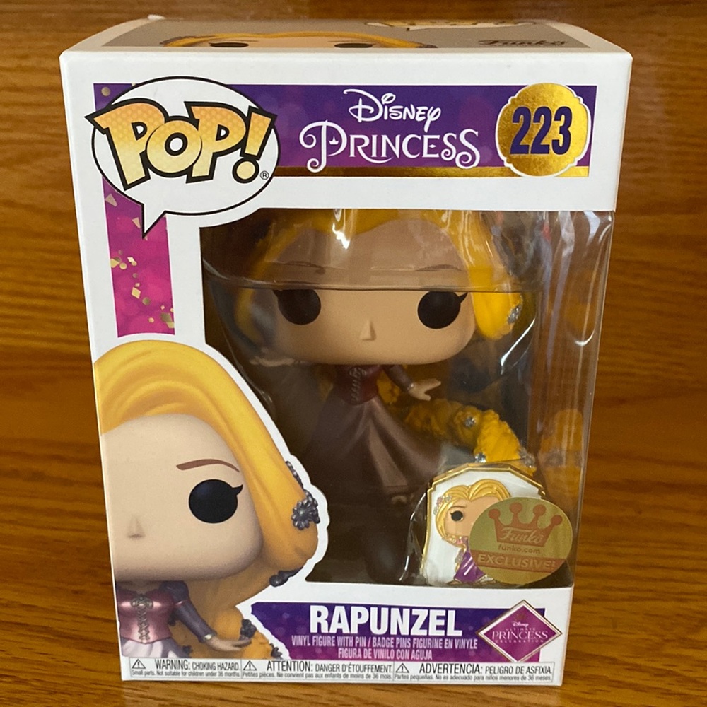 Funko Disney Rapunzel w/Pin
